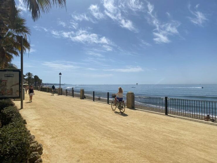 Marbella: Premium Bike Tour With Tapas and Drink - Experience Highlights