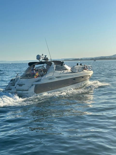 Marbella: Private Cruise in Luxury Yacht - Key Points