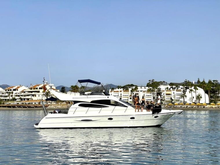 Marbella: Private Cruise in Yacht - Meeting Point and Directions