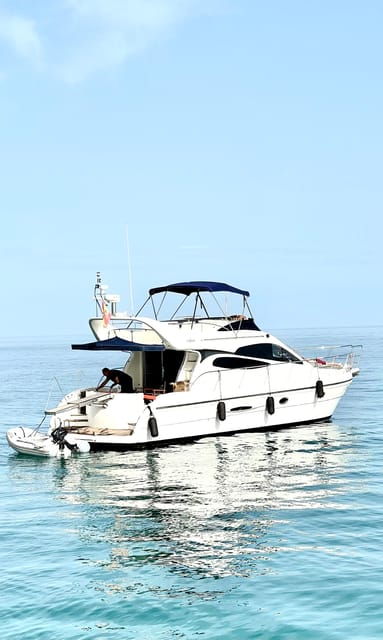 Marbella: Private Cruise in Yacht - Weather Considerations