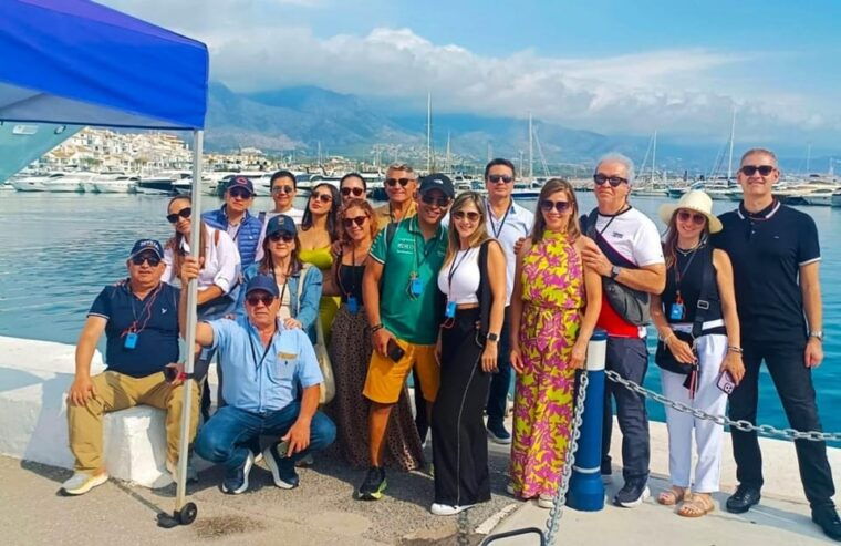 Marbella Private Tour & Puerto Banus to Walk on Your Own - Cultural Experience
