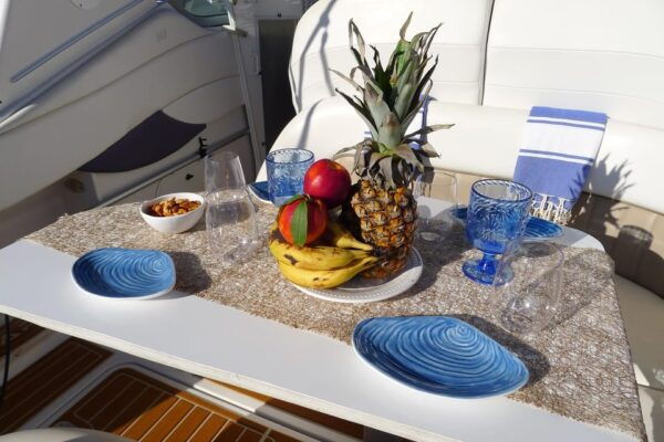 Marbella: Puerto Banús Costa Del Sol Private Boat Tour - Onboard Relaxation Amenities