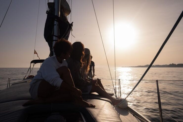 Marbella: Sailing & Dolphin Watching With Snacks and Drinks - Experience Highlights