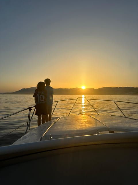 Marbella: Sunset on a Luxury Yacht Along the Marbella Coastline - Meeting Point and Language