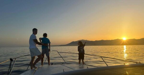 Marbella: Sunset on a Luxury Yacht Along the Marbella Coastline - Booking Process