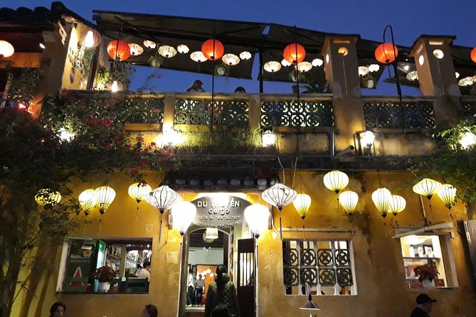 Marble Mountains and Hoi an Ancient Town With Local Foods From Da Nang or Hoi an - Must-Visit Sites in Hoi an Ancient Town