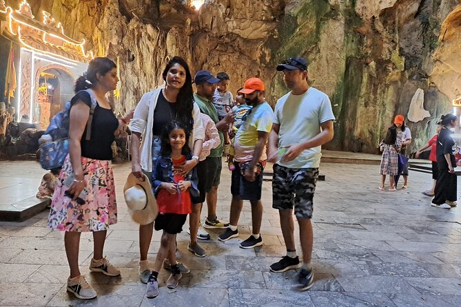 Marble Mountains Cave & Craft, Laddy Buddha, War Museum, Cuisine - Indulging in Local Cuisine