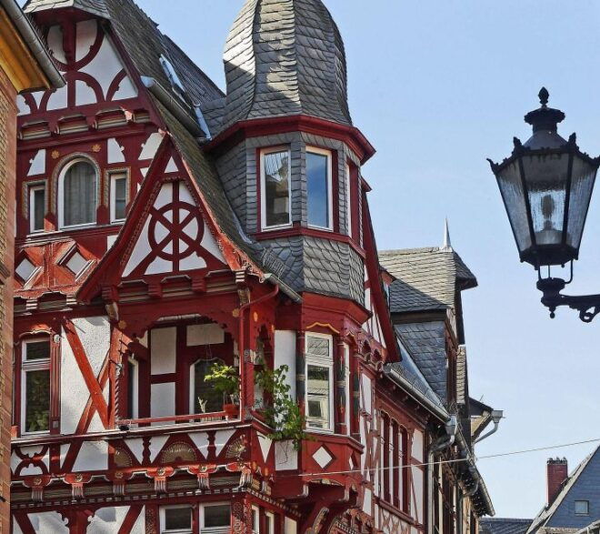 Marburg: Private Guided Walking Tour - University of Marburg