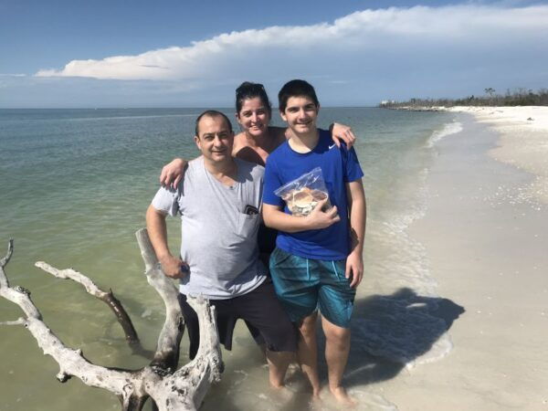 Marco Island: 1Ten Thousand Islands Dolphin & Shelling Tour - Cape Romano Dome Homes