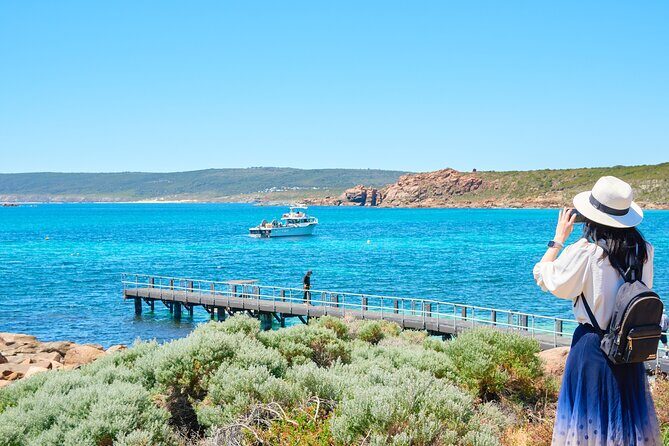 Margaret River Day Tour: Wine, Jetty Train & Canal Rocks - Good To Know