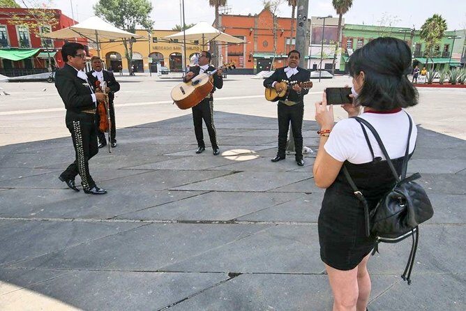 Mariachi Night in Garibaldi and Dinner at Bellini - Good To Know