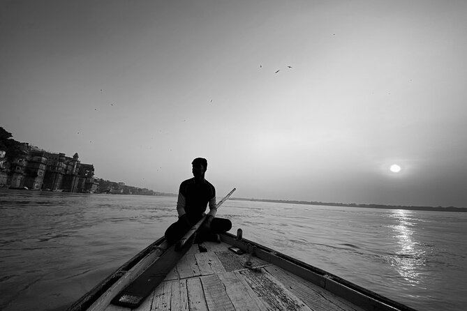 Marigold Boat Tour in Varanasi - Tour Highlights