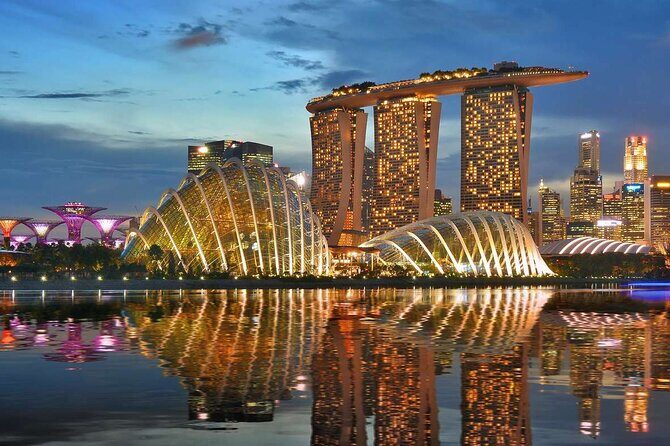 Marina Bay Sand Observatory and Singapore Skyline History Tour - Authentic Traveler Insights