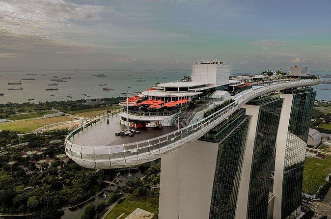 Marina Bay Sand Observatory and Singapore Skyline History Tour - Practical Tips for Your Visit