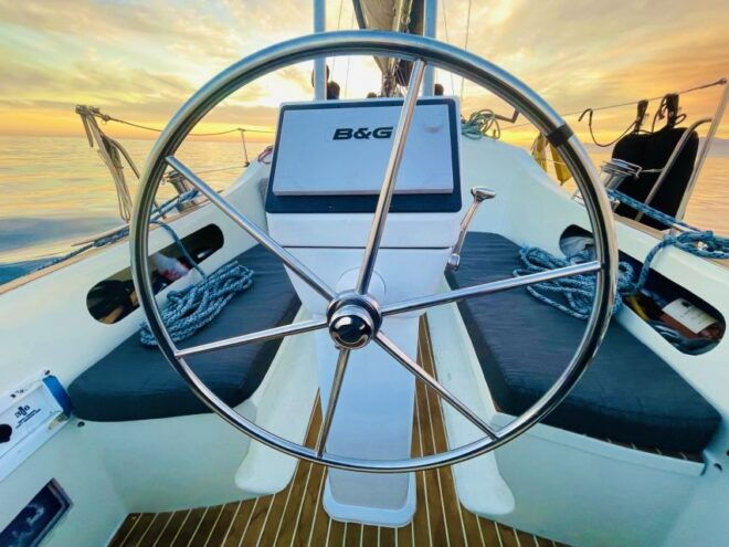 Marina Del Ray: Private Therapy Sail With Small Plate & Vino - Dining Experience