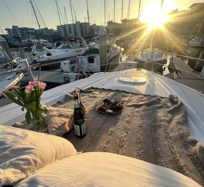 Marina Del Rey: Dock Party - Good To Know