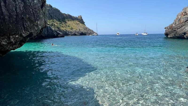 Marina di Camerota: boat tour in Baia Infreschi - FAQs