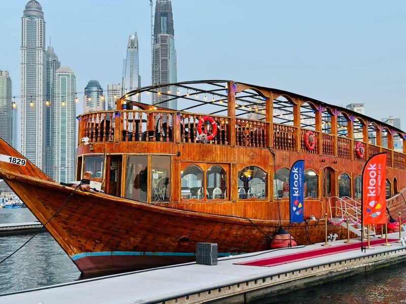 Marina Dubai Dhow Cruise - Dubai Marina by dhow, with dinner on board