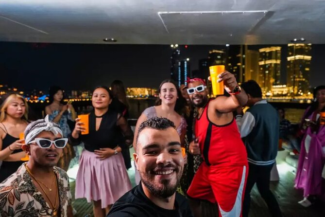 Marina Yacht Party Tour With Unlimited BBQ and Drinks in Dubai - Unlimited BBQ and Drinks