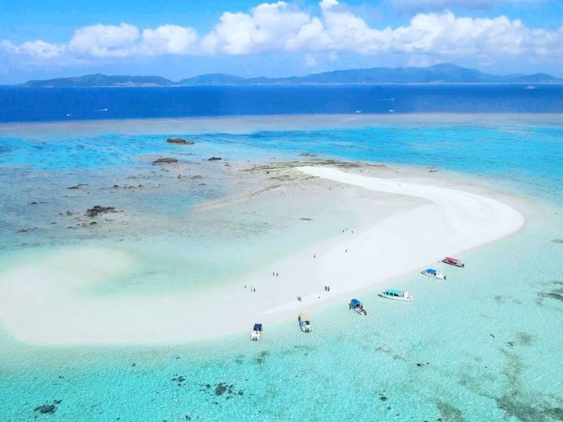 Marine Shop HAPPY: Ishigaki Island Tours - How the guides and conditions shape the outing