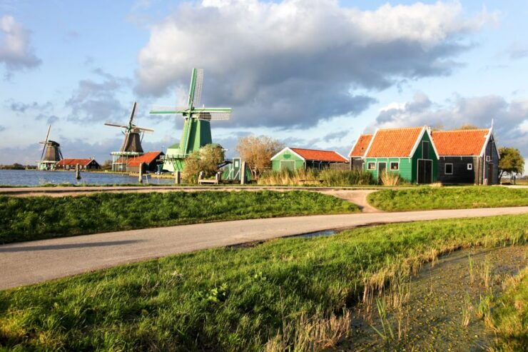 Marken, Volendam, and Edam Full-Day Tour From Amsterdam - Tour Details and Features