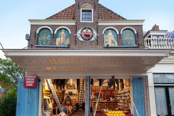 Marken, Volendam, and Edam Full-Day Tour From Amsterdam - Booking and Reservation Details