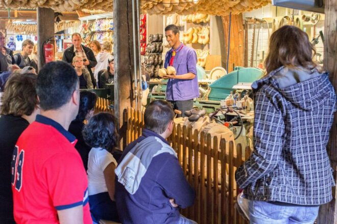 Marken, Volendam and Edam: Private Full-Day Tour - Tour Details