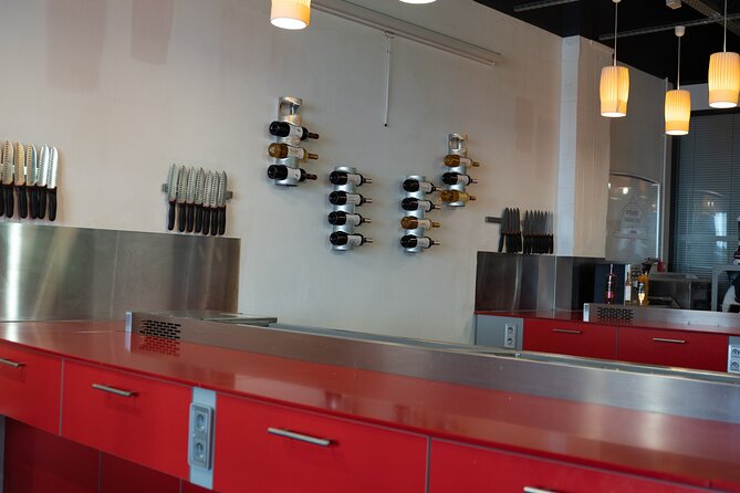 Market Stroll & Private Cooking Class in Bordeaux - Overview of Bordeaux Market Stroll