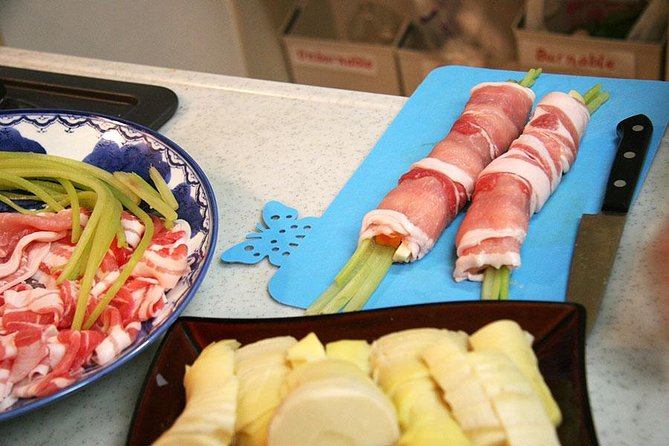 Market Tour and Authentic Nagoya Cuisine Cooking Class With a Local in Her Home - Whats Included