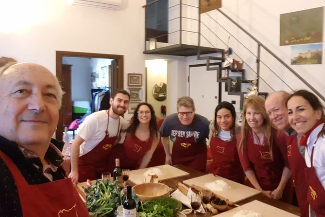 Market Tour, Traditional Cooking and Limoncello Class - Overview and Logistics