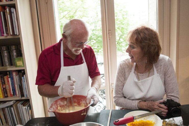 Market Visit and Cooking Class With a Parisian Chef - Selecting Participants and Date