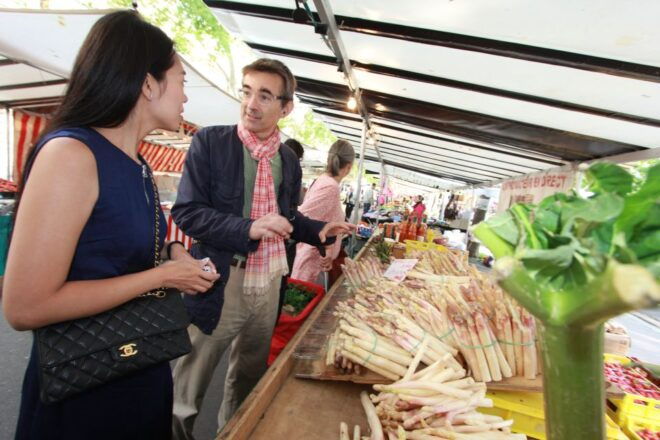 Market Visit and Cooking Class With a Parisian Chef - Reservation and Payment
