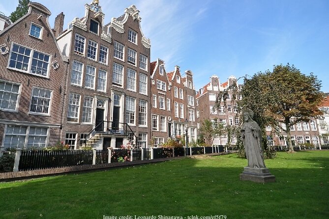 Markets and Masterpieces: Amsterdam Private Full-Day Walking Tour - Dutch Masters at the Rijksmuseum