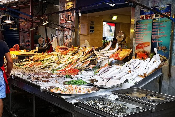 Markets and Monuments: Walking Tour in the Center of Palermo - Exploring Piazzas and Squares