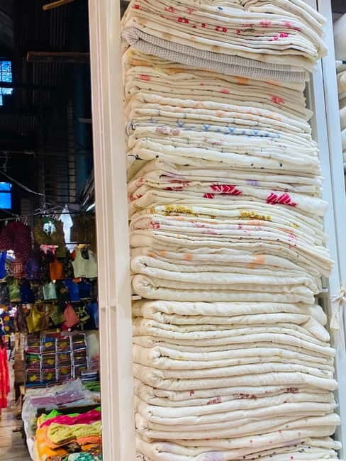 Markets of Mumbai Walking Tour - FAQ  