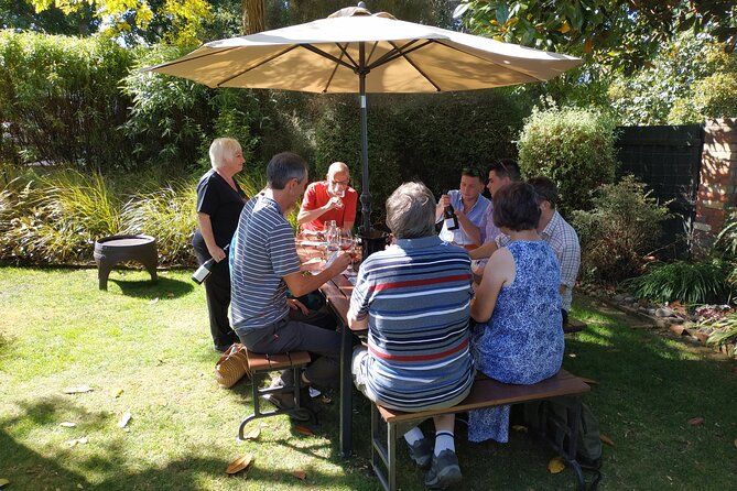 Marlborough Discovery Sampler Wine Tour - 1/2Day Blenheim - Knowledgeable and Friendly Guides