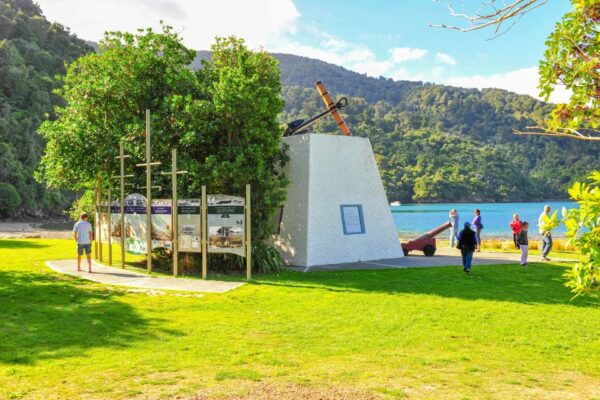 Marlborough Sounds and Ship Cove Cruise From Picton - Participants and Meeting Point Information