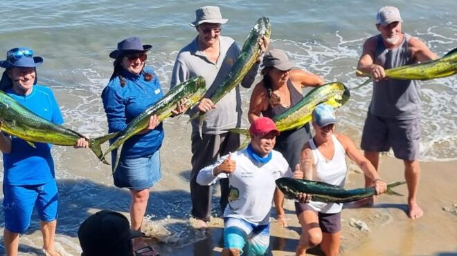 Marlin Fishing in Guayabitos - Boat and Equipment