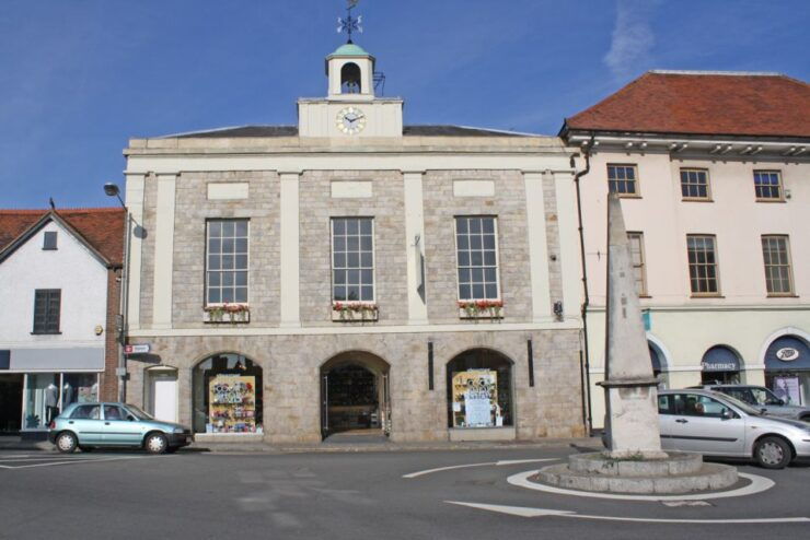 Marlow: Quirky Self-Guided Smartphone Heritage Walks - Addictive Clues and Curious Answers