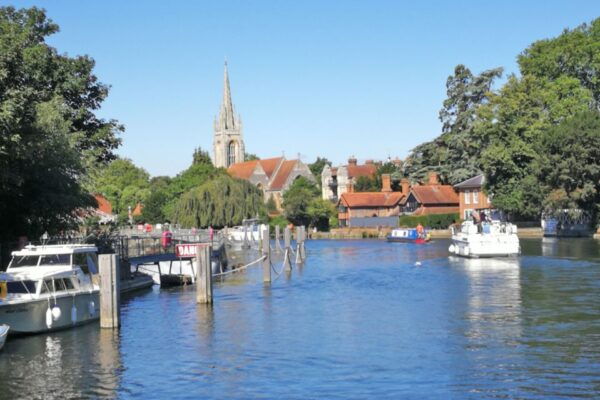 Marlow: Quirky Self-Guided Smartphone Heritage Walks - Detailed Directions and Hidden Treasures