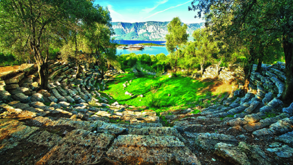 Marmaris Cleopatra Island Boat Tour With Lunch & Soft Drinks - Accessibility Features