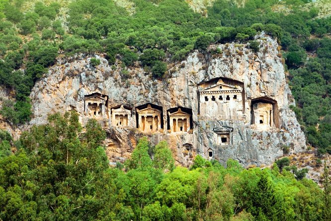 Marmaris Dalyan Tour By Boat With Famous Mud Baths & King Tombs - Mud Baths Experience