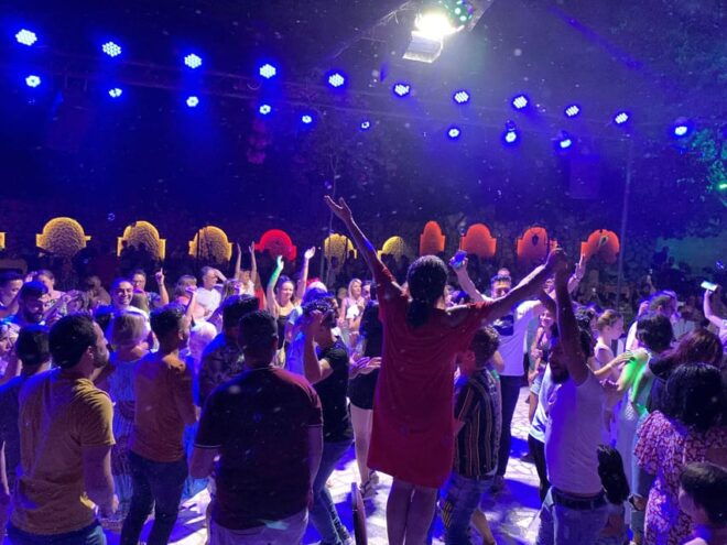 Marmaris: Live Turkish Night Experience - Traditional Cuisine Offered