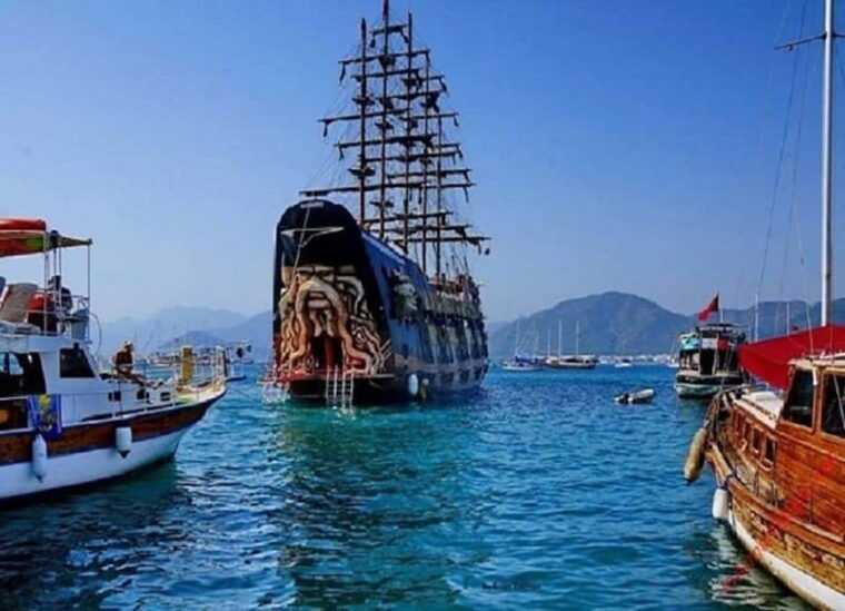 Marmaris: Pirate Cruise, Lunch, Soft Drinks, and Foam Party - The Sum Up
