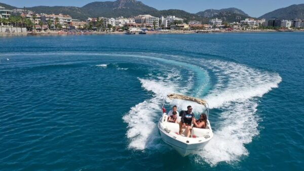 Marmaris: Rent a Speedboat and Speed Through Marmaris Sea - Explore Stunning Bays