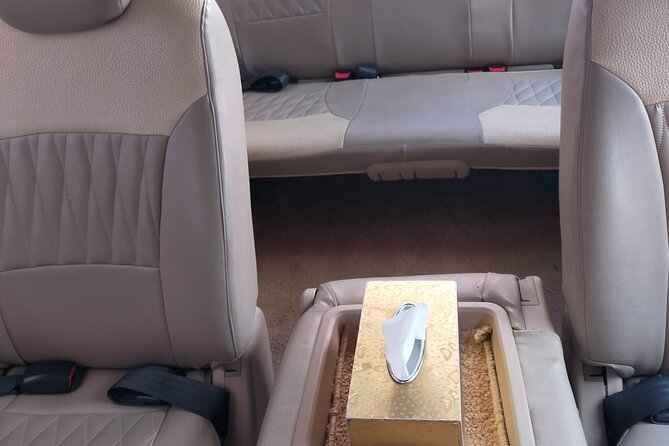 Marrakech Airport Transfer - Water and Refreshments