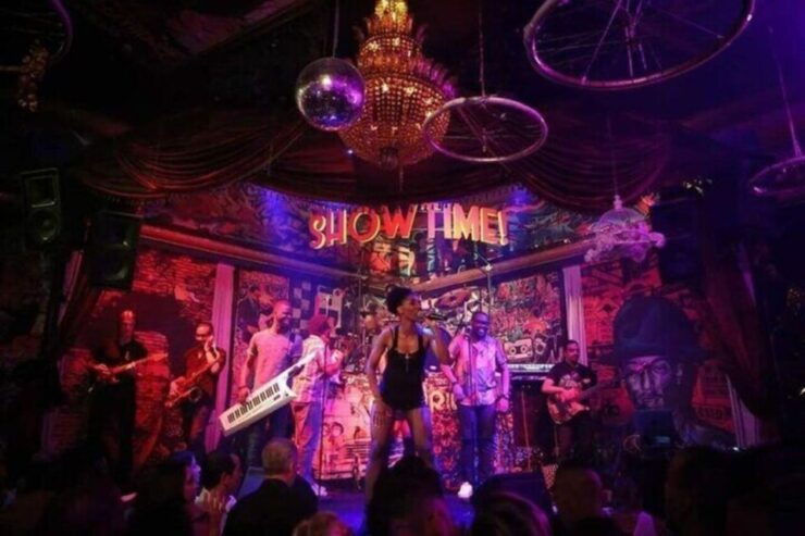 Marrakech: Bar Crawl With Local Guide & Drinks - Booking Information