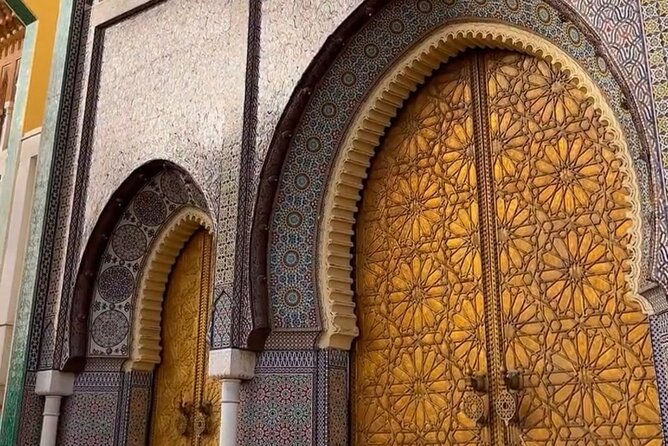 Marrakech Cultural and Artisanal Half-Day Tour - Guided Tour of Historic Sites