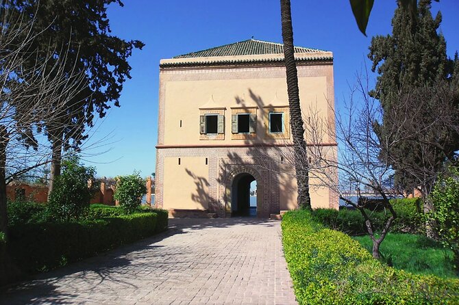 Marrakech: Koutoubia, Menara & Secret Gardens Tour - Tour Highlights