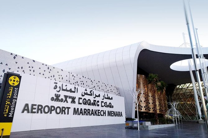 Marrakech: Private Transfer to or From Marrakech Menara Airport - Pricing and Group Size